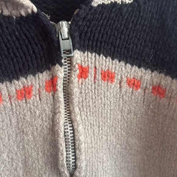 Vintage Handmade Trucker Cowichan Sweater Size Medium - Picture 8 of 17